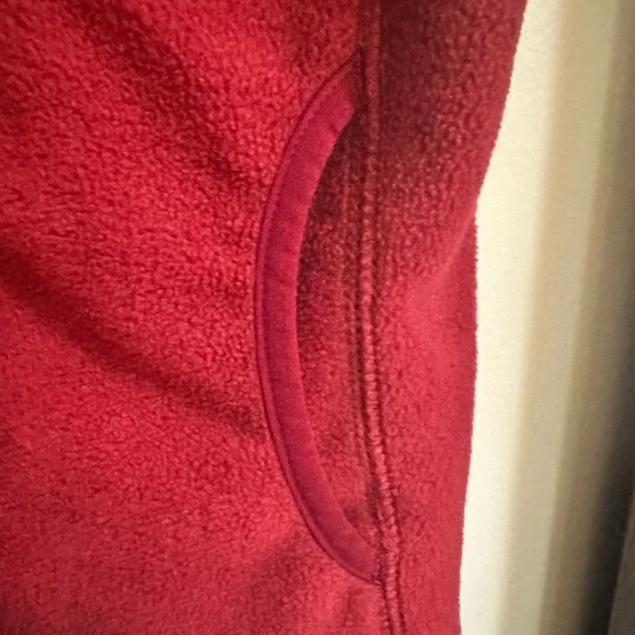 Woolrich Scarlet Fleece Vest size Large Petite - Picture 6 of 8